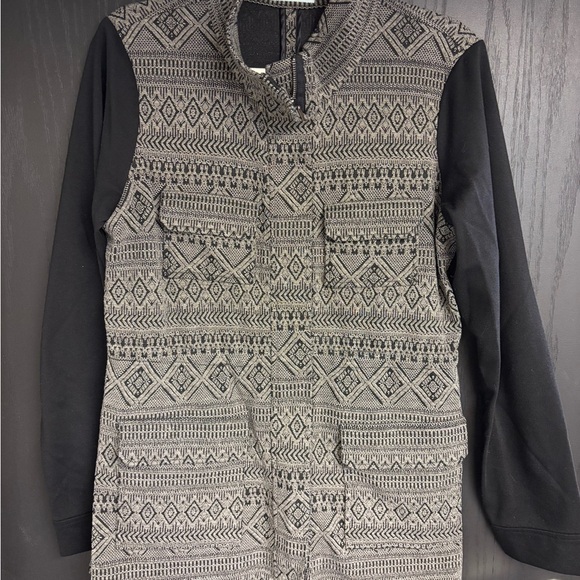 Maurices Black and Tan zip up light jacket - Picture 1 of 4